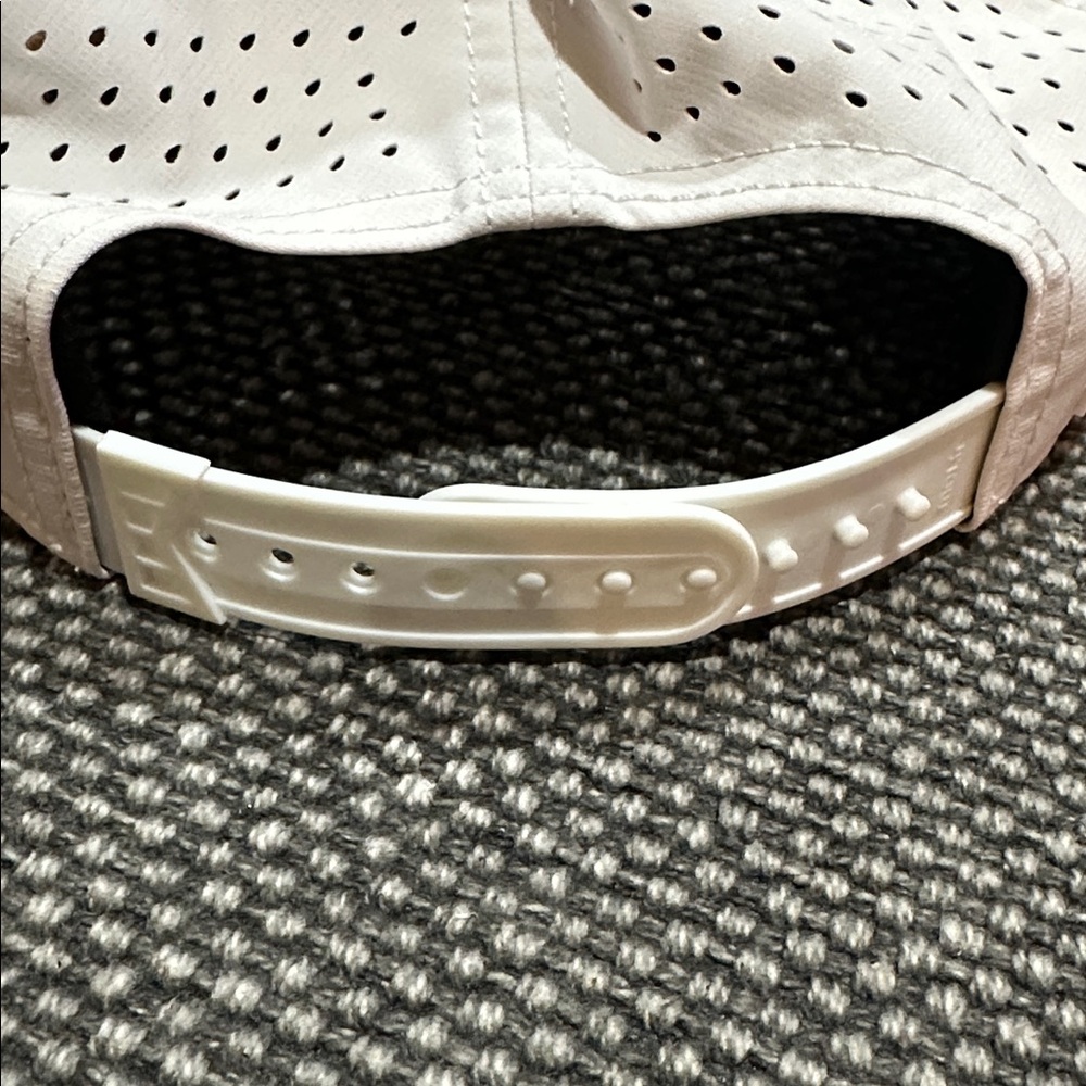 Melin A Game Hat - Picture 9 of 10